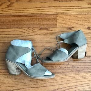 EILEEN FISHER Dove Gray Suede Leather Block Heel Tie Sandals, Women’s Size 8
